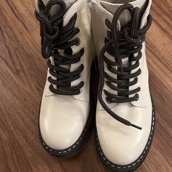 Marc Fisher | Shoes | Marc Fisher 